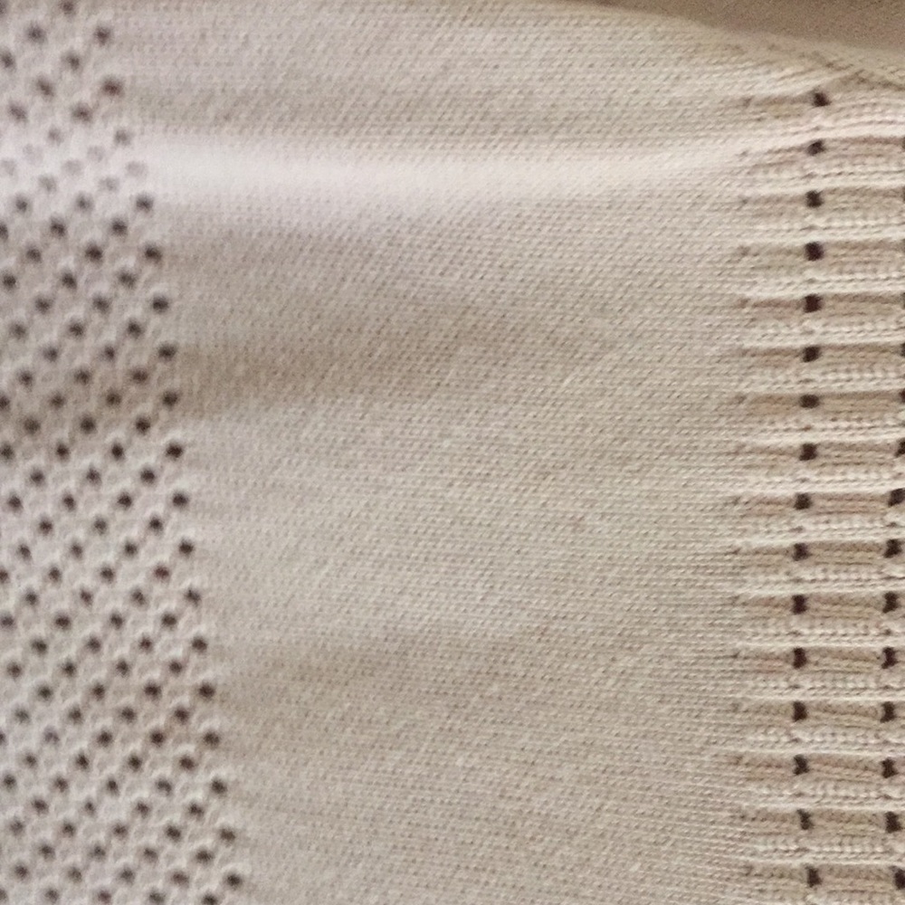 Pink H&M sweater - Picture 2 of 2